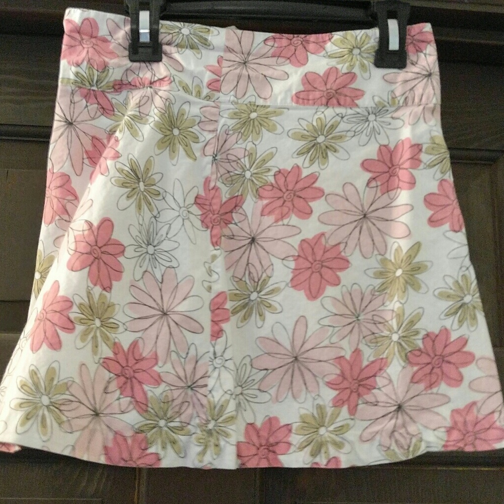 Girls multi-color floral skirt